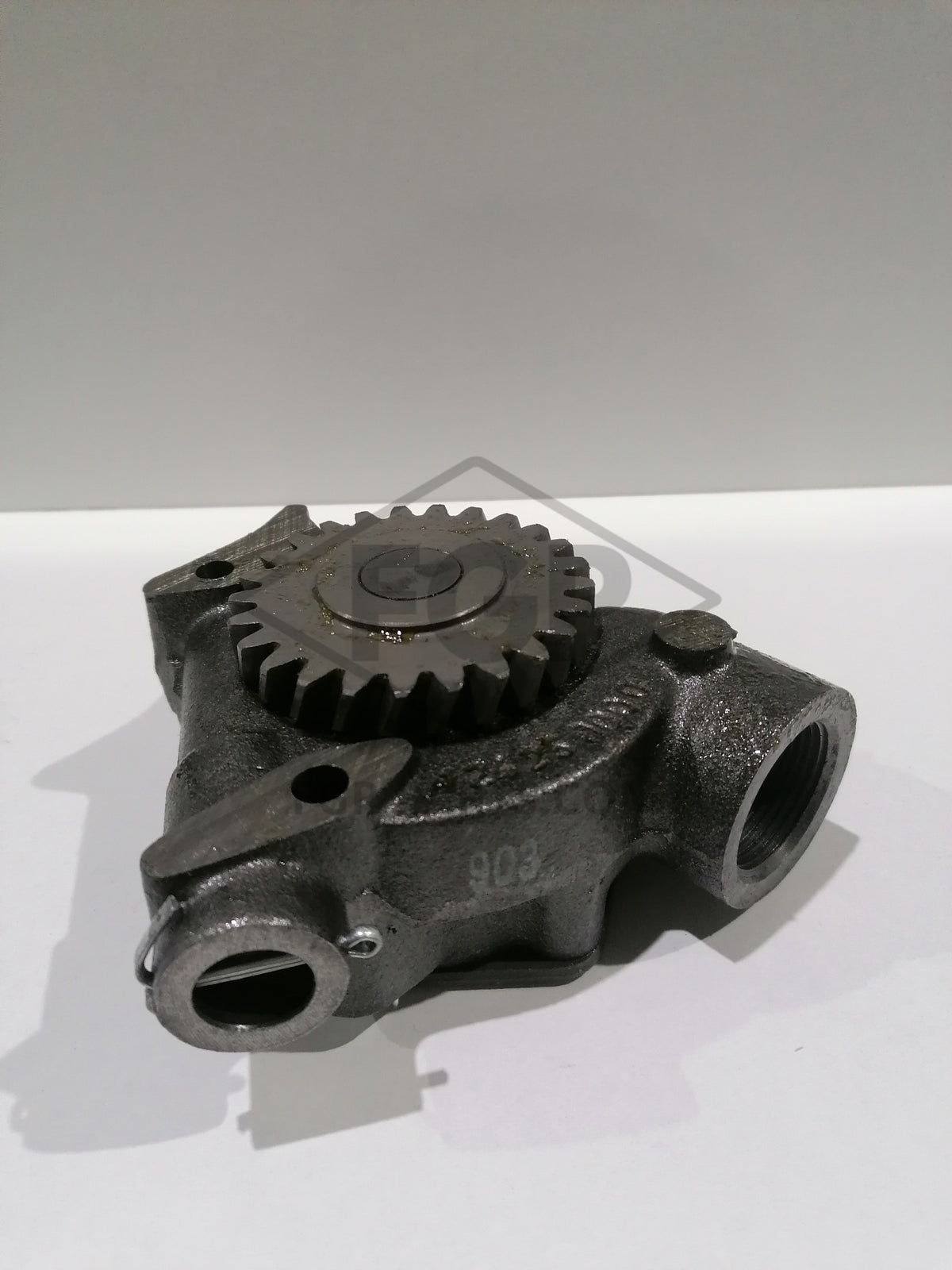 Oil pump