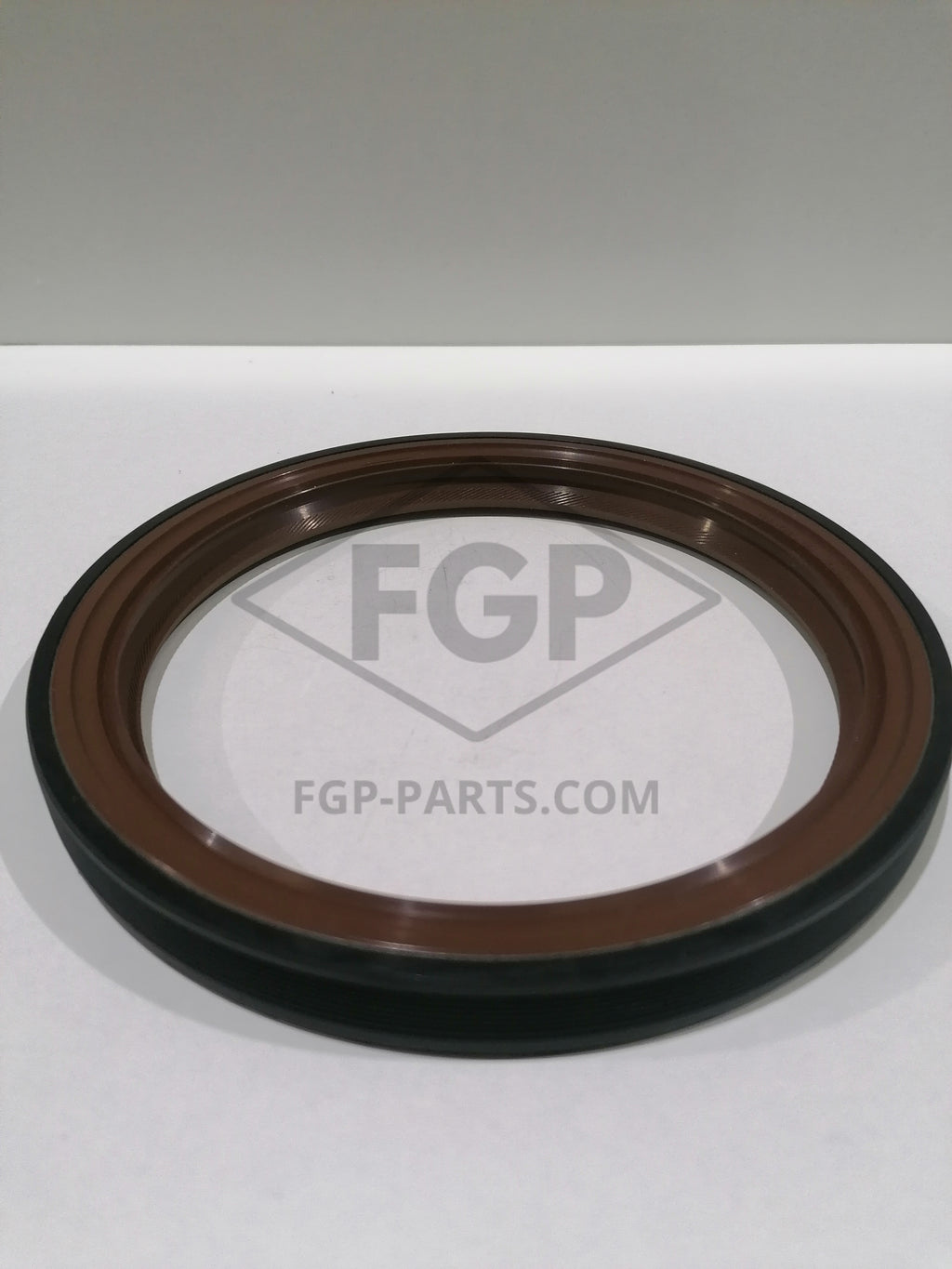 Rear crankshaft oil seal