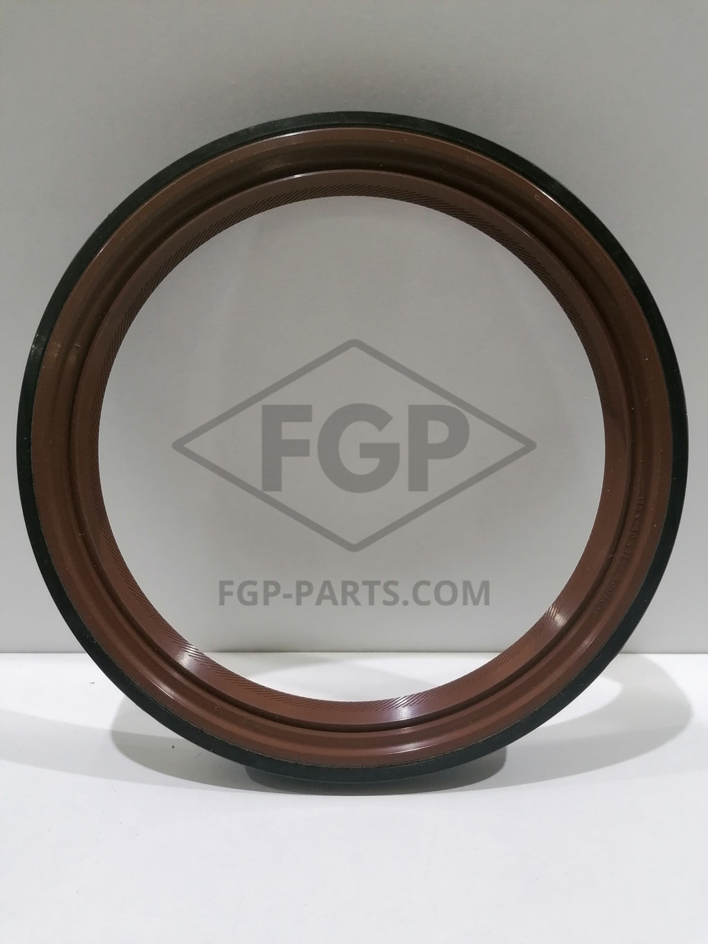 Rear crankshaft oil seal