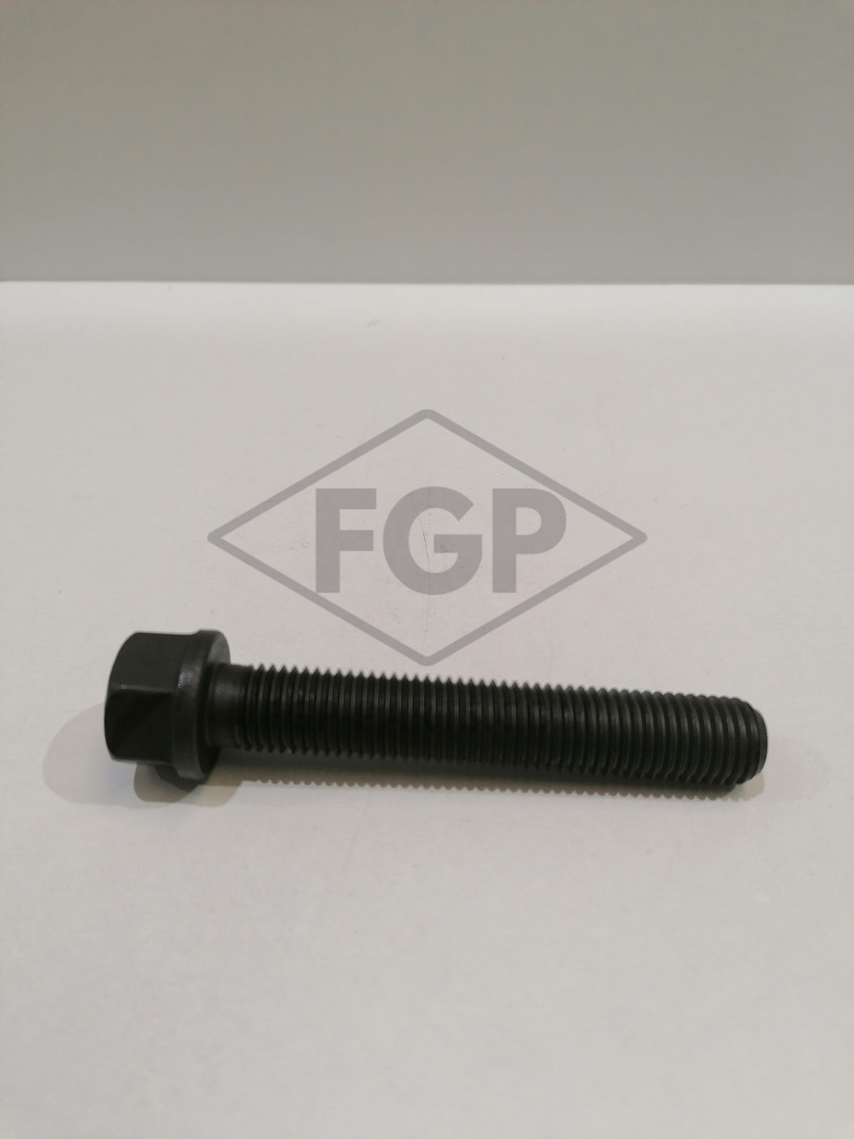 Connecting rod bolt